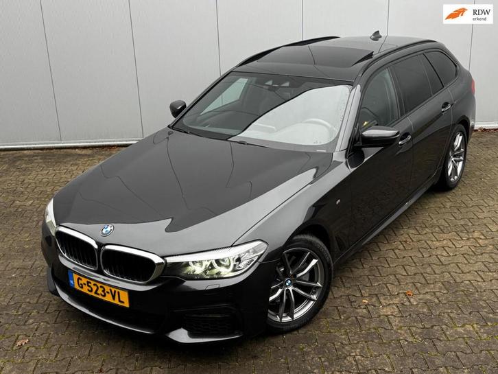 BMW 5-serie Touring 520i M-SPORT HIGH EXECUTIVE PANORAMADAK, Auto's, BMW, Bedrijf, Te koop, 5-Serie, ABS, Achteruitrijcamera, Airbags