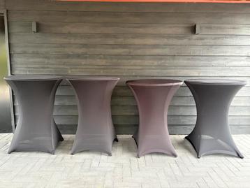 Hangtafels te huur – €7,50 per stuk (inclusief rok) beschikbaar voor biedingen