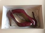 LK Bennett Shilo Bordeaux Pumps Lak - Maat 37,5 - Nieuw, Ophalen of Verzenden, Nieuw, Rood, Pumps