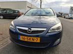Opel Astra Sports Tourer 1.4 Turbo Edition AIRCO/CRUISE/NAVI, Auto's, Voorwielaandrijving, Stof, Gebruikt, 4 cilinders