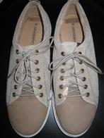 Leuke Novo Sento  schoenen maat 42 ., Beige, Nieuw, Ophalen of Verzenden, Sneakers of Gympen