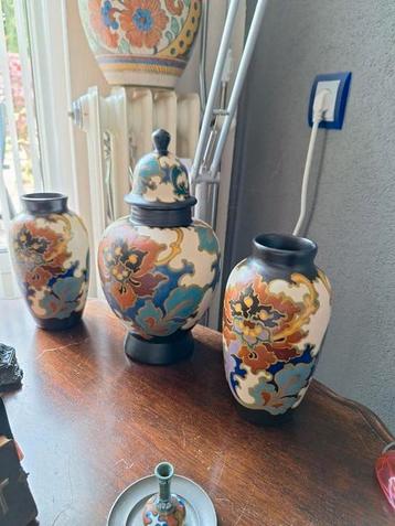 Plateel. Kaststel beschikbaar voor biedingen