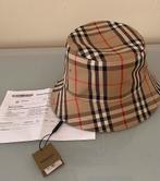 Burberry bucket hoed met ruitdessin/ S /NIEUW, 55 cm (S, 6⅞ inch) of minder, Hoed, Nieuw, Ophalen of Verzenden