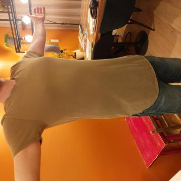 Lang t-shirt Ashes to Dust maat L olijfgroen beschikbaar voor biedingen