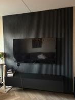 Zwarte TV meubel met wandpanelen en tv meubel, Ophalen of Verzenden, Zo goed als nieuw