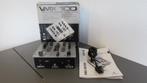 Behringer Pro Mixer VMX 100 2 Channel DJ Mengpaneel met doos, Gebruikt, Ophalen of Verzenden, Microfooningang, Minder dan 5 kanalen