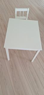 kinder tafel en stoeltje, Kinderen en Baby's, Kinderkamer | Tafels en Stoelen, Ophalen, Zo goed als nieuw, Tafel(s) en Stoel(en)