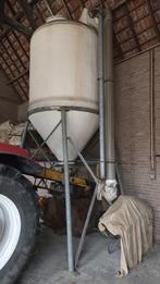 Kunstmest- of voersilo 8ton incl transportband, Ophalen