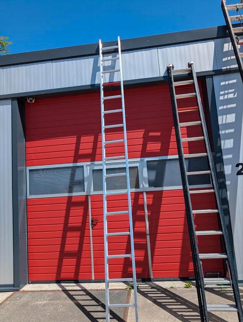 Altrex enkele ladder 1x16 professioneel, Doe-het-zelf en Verbouw, Ladders en Trappen, Zo goed als nieuw, 4 meter of meer, Ophalen