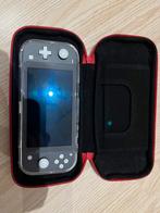 Nintendo Switch Lite Oled + grip, charger, case and 2 games, Ophalen, Zo goed als nieuw