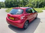 Peugeot 208 1.2 VTi Allure PANORAMADAK NAVI PDC LM VELGEN, Voorwielaandrijving, Euro 5, Stof, Gebruikt