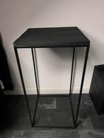 Zuil voor bloempot of een vaas, Ophalen, Zo goed als nieuw