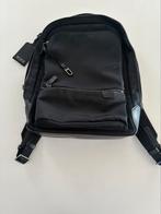 Tumi harrison warren rugtas, Computers en Software, Laptoptassen, Ophalen of Verzenden, Zo goed als nieuw, Rugzak