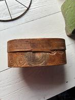 Antiek spanen doosje, Ophalen of Verzenden