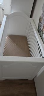 Ledikant wit, Ophalen, Zo goed als nieuw, Jongetje of Meisje