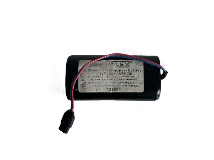 Multiplex 4,8V 1700mah accu, Hobby en Vrije tijd, Modelbouw | Radiografisch | Auto's, Gebruikt, Onderdeel, Overige schalen, Ophalen of Verzenden