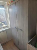 Mooie kast eventueel met bedje en nieuwe matras, Huis en Inrichting, Kasten | Kledingkasten, Ophalen of Verzenden, 25 tot 50 cm