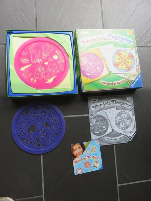 Mandela-designer met twee mallen,paard en fantasy., Kinderen en Baby's, Speelgoed | Educatief en Creatief, Gebruikt, Knutselen