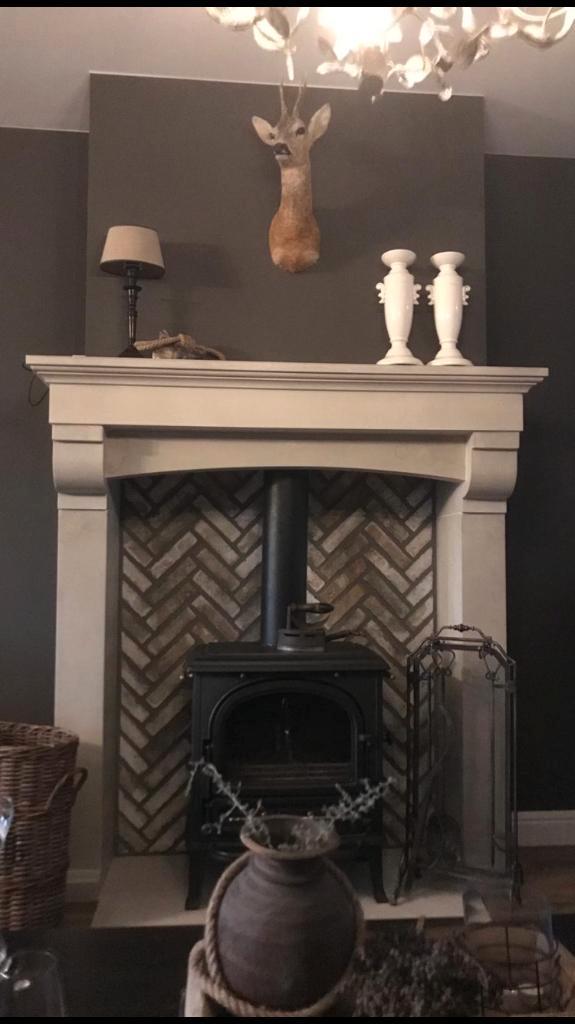 Franse hoge schouw kalkzandsteen creme kleur op voorraad, Huis en Inrichting, Haarden, Nieuw, Overige soorten, Ophalen