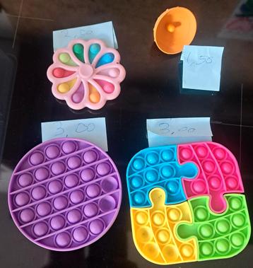 Fidget toys Fidgettoys Fitget toestel popit plopper beschikbaar voor biedingen