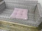 Verhoogde loungeset met kussens, Ophalen, 5 zitplaatsen, Gebruikt, Rotan