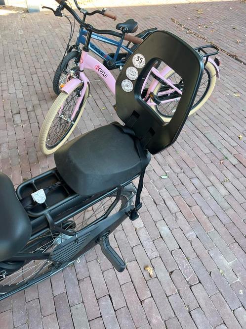 Fietsstoeltje Achter - Zo Goed Als Nieuw, Fietsen en Brommers, Fietsaccessoires | Fietsstoeltjes, Zo goed als nieuw, Achterzitje