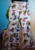 Witte broek, pantalon met bloemen, kleurrijk, Miss Rose, L, Wit, Maat 42/44 (L), Miss Rose, Nieuw