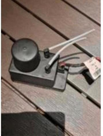CENTRALE DEURVERGRENDELING POMP MERCEDES W211 W219 W203 E63  beschikbaar voor biedingen