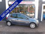 Renault Clio 1.6-16V Initiale AUTOMAAT,AIRCO,NIEUWE APK !, Auto's, Renault, 535 kg, Gebruikt, 4 cilinders, Met garantie (alle)