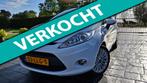 Ford Fiesta 1.6 Titanium ECC APK NAP Verkocht zie onze ander, Stof, Gebruikt, 4 cilinders, Wit