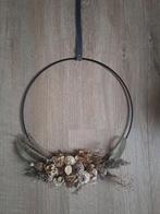 Droogbloemen op stalen ring diameter 35 cm, Huis en Inrichting, Woonaccessoires | Kransen, Zo goed als nieuw, Ophalen