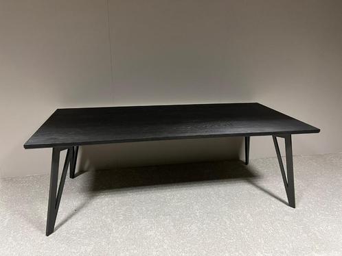 Eettafel Henders en Hazel Montpellier 220cm nu voor €500,-, Huis en Inrichting, Tafels | Eettafels, Nieuw, 200 cm of meer, 200 cm of meer