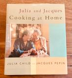 Kookboek: Julia Child & Jacques Pepin - Cooking at Home, Boeken, Kookboeken, Ophalen of Verzenden, Zo goed als nieuw, Frankrijk