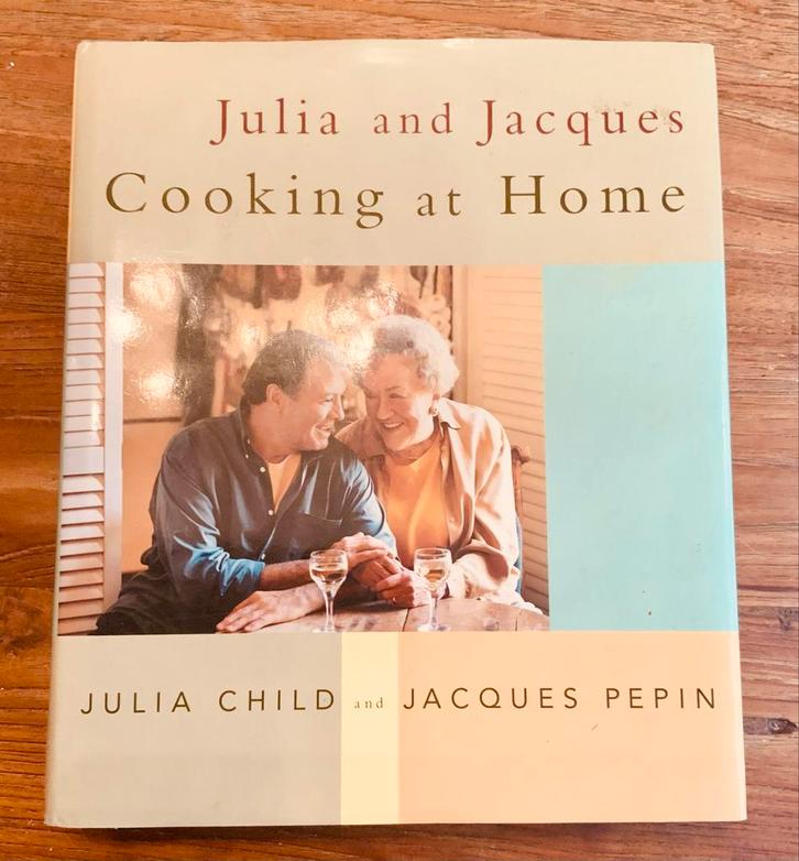 Kookboek: Julia Child & Jacques Pepin - Cooking at Home, Boeken, Kookboeken, Zo goed als nieuw, Voorgerechten en Soepen, Frankrijk