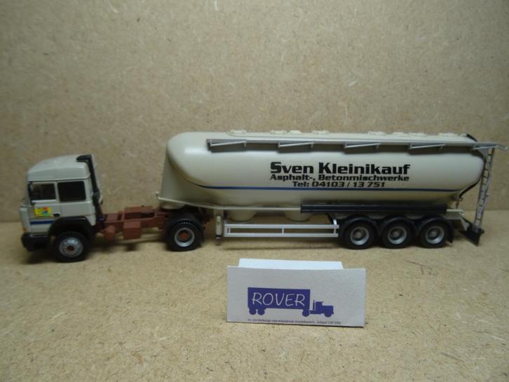 1:87,  IVECO + BULK-Oplegger "SVEN KLEINIKAUF" Zie Foto`s, Hobby en Vrije tijd, Modelauto's | 1:87, Zo goed als nieuw, Bus of Vrachtwagen