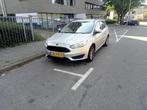 Ford Focus 1.0 Ecoboost 74KW Wagon 2016 Grijs, Auto's, 65 €/maand, Stof, Zwart, 100 pk
