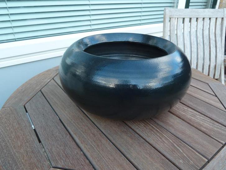 Robuuste zwarte plantenschaal, Tuin en Terras, Bloempotten, Aardewerk, Binnen, Balkon, Tuin, Minder dan 40 cm, Minder dan 25 cm