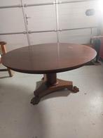 Antieke Salontafel met Leeuwenpoten, Ophalen