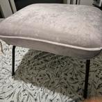 Velvet Dutch Decor grijze voetenbankje/zwarte poten NIEUW!, Ophalen, Minder dan 50 cm, 50 tot 75 cm, Nieuw