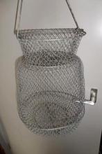 Franse draadmand - stalen leefnet met terugslagklep, Ophalen