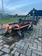 Knikmops 90 hydraulische veger, Ophalen