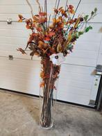 1 meter hoge vaas met grote bos zijde bloemen, sier takken, Ophalen of Verzenden, Zo goed als nieuw