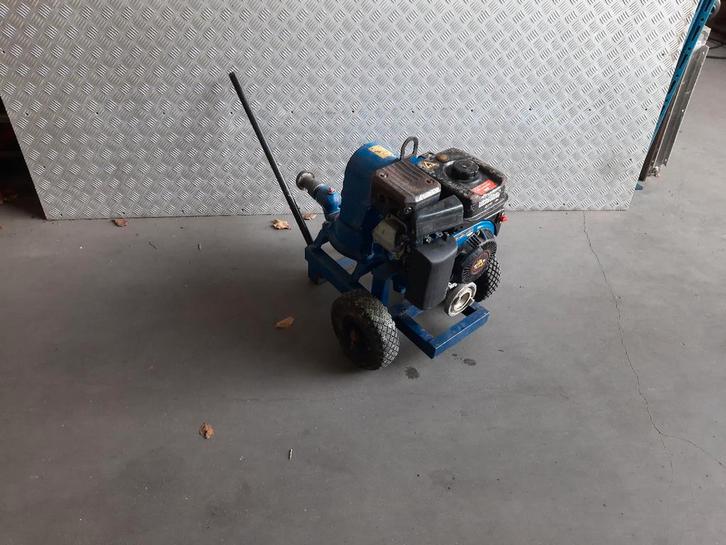 Wavo vuilwaterpomp 2 inch slangen / B&S motor, Tuin en Terras, Waterpompen, Gebruikt, Handmatig, Beregeningspomp, Ophalen