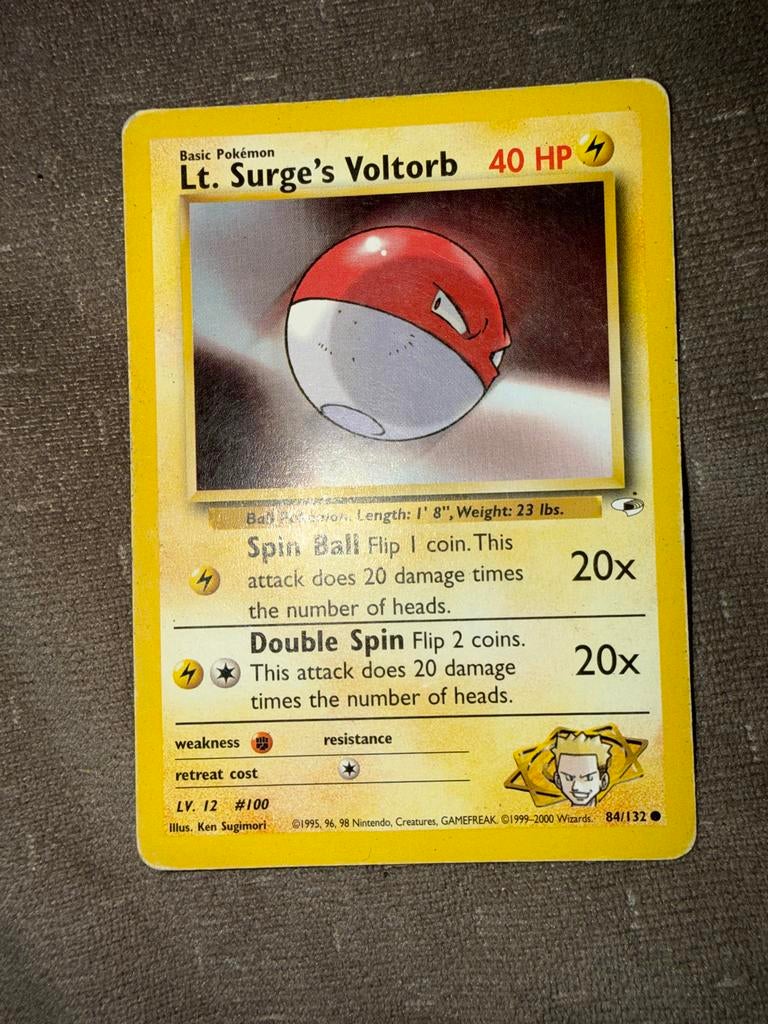 Lt. Surge's Voltorb - 84/132 Gym Heroes, Ophalen of Verzenden, Gebruikt, Losse kaart