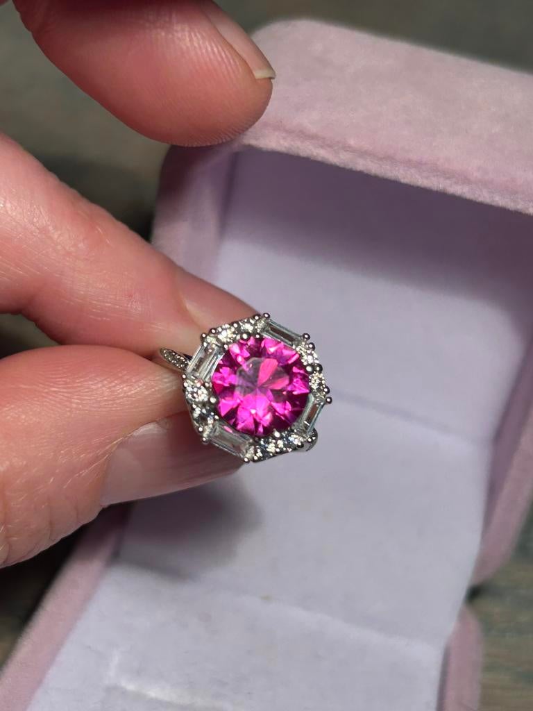 Zilveren moisanite ring, Sieraden, Tassen en Uiterlijk, Ringen, Ophalen of Verzenden, Zo goed als nieuw, Zilver, Dame