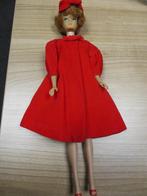 VINTAGE BARBIE BUBBLE CUT SIDEPART RED HAIR met kleding NM, Verzamelen, Ophalen of Verzenden, Gebruikt, Fashion Doll