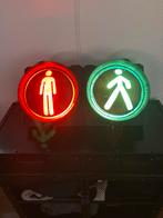 Vintage verkeerslicht voetgangers oversteeklicht Oekraine, Ophalen of Verzenden