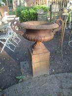 hele grote gietijzeren vaas plus zuil, Tuin en Terras, Tuinvazen, Ophalen, Nieuw