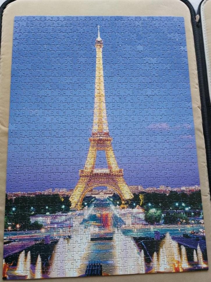 Fluorescent Eiffeltoren Parijs legpuzzel Clementoni 1000 st., Hobby en Vrije tijd, Denksport en Puzzels, Zo goed als nieuw, Legpuzzel