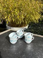 Arcopal kopjes wit blauw vergeet-mij-nietjes,vintage,zgan, Ophalen of Verzenden